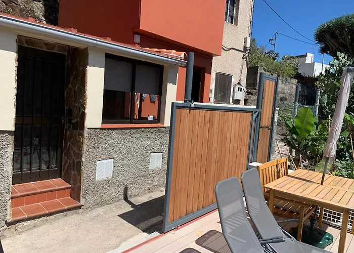 Pambnb - Nature Retreat With Mountain Views & Fiber * Santa Cruz de Tenerife