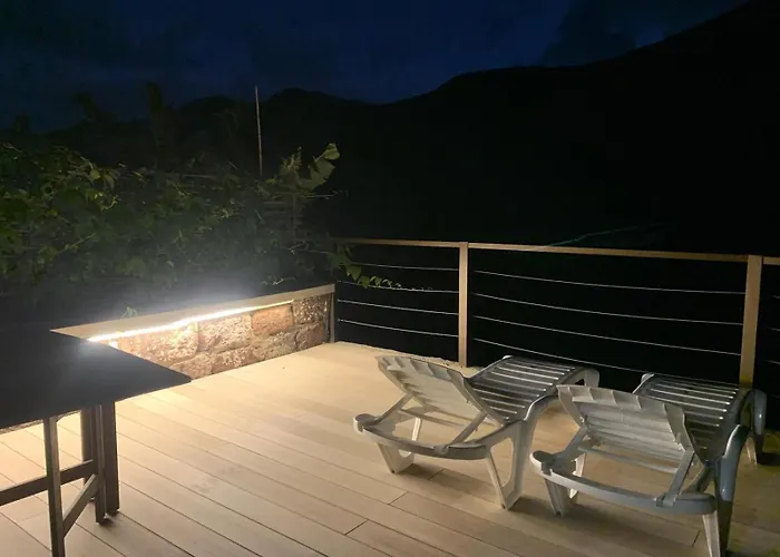 Lägenhet Pambnb - Nature Retreat With Mountain Views & Fiber